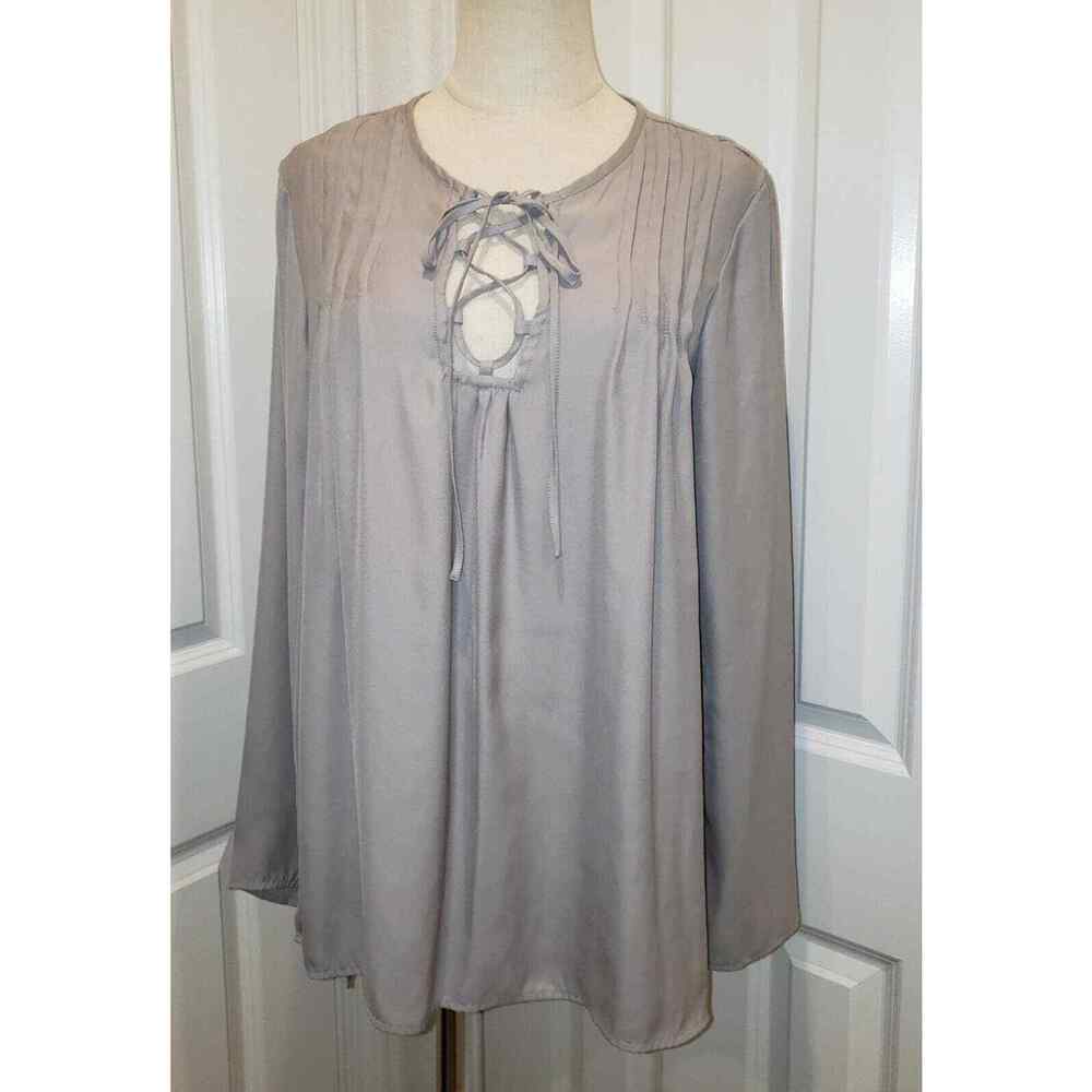 Max Studio Silver Popover Top Blouse Shirt Long Sleeve Women’s size Small